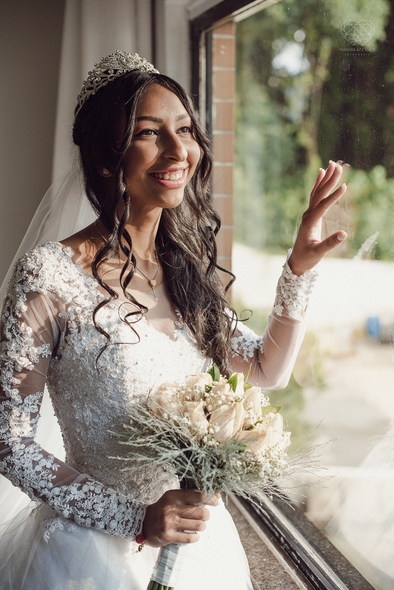 making of noiva no hotel ilha porchat de sao vicente noiva classica em dia ensolarado casamento em santos na dock santos fotos artisticas