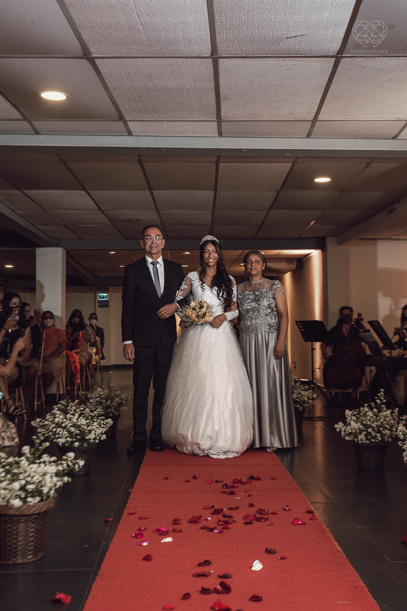 casamento classico na cidade de santos fotos no centro de santos festa na dock santos casal da congregaçao crista no brasil e fotos artisticas surpreendentes e inspiracao fotografa nayara andrade
