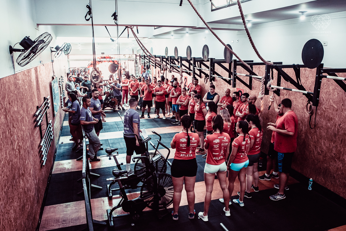 Fotografia de campeonato esportivo crossfit  competiçao de crossfit em sao paulo fotos de atletas competindo fotos profissionais da fotografa premiada Nayara Andrade