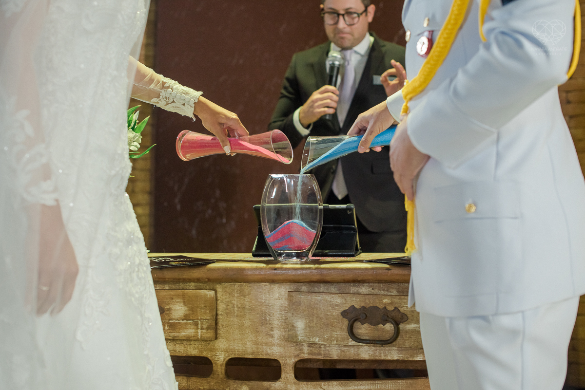 casamento classico com luzes e lustres no buffet napoleao em sao paulo fotografia de casamento pela fotografa premiada mundialmente nayara andrade da cidade de santos inspiraçao de casamento decoraçao classica