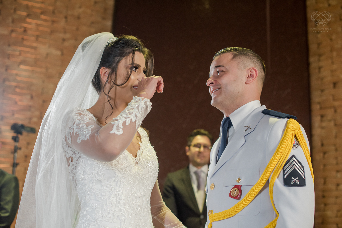 casamento classico com luzes e lustres no buffet napoleao em sao paulo fotografia de casamento pela fotografa premiada mundialmente nayara andrade da cidade de santos inspiraçao de casamento decoraçao classica