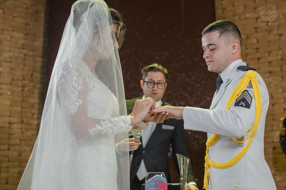 casamento classico com luzes e lustres no buffet napoleao em sao paulo fotografia de casamento pela fotografa premiada mundialmente nayara andrade da cidade de santos inspiraçao de casamento decoraçao classica