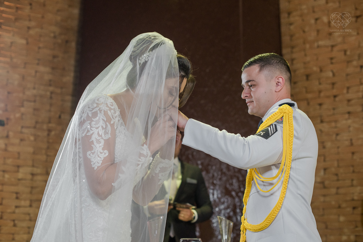 casamento classico com luzes e lustres no buffet napoleao em sao paulo fotografia de casamento pela fotografa premiada mundialmente nayara andrade da cidade de santos inspiraçao de casamento decoraçao classica