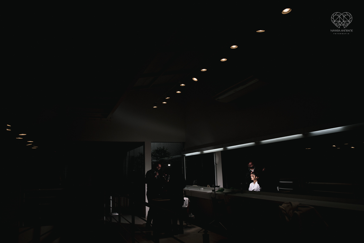 casamento classico com luzes e lustres no buffet napoleao em sao paulo fotografia de casamento pela fotografa premiada mundialmente nayara andrade da cidade de santos inspiraçao de casamento decoraçao classica