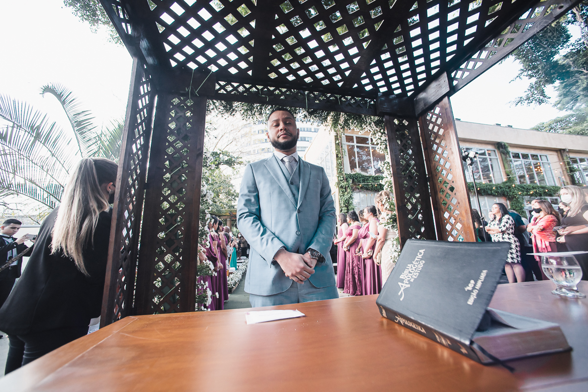 casamento de dia no por do Sol em Santos Sao Vicente no espaço Plataforma fotos emocionanete pela fotografa premiada internacionalmente Nayara Andrade fotos de inspiraçao
