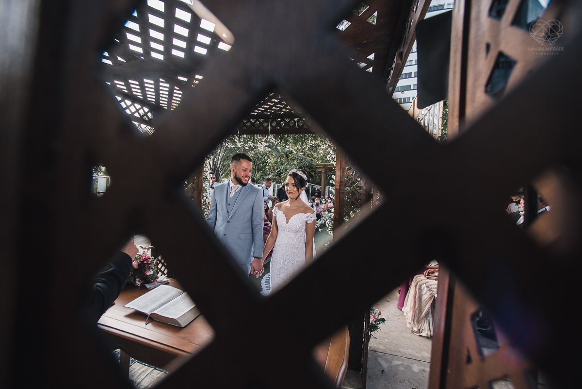 casamento de dia no por do Sol em Santos Sao Vicente no espaço Plataforma fotos emocionanete pela fotografa premiada internacionalmente Nayara Andrade fotos de inspiraçao
