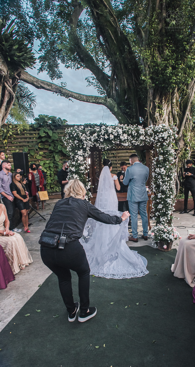 casamento de dia no por do Sol em Santos Sao Vicente no espaço Plataforma fotos emocionanete pela fotografa premiada internacionalmente Nayara Andrade fotos de inspiraçao