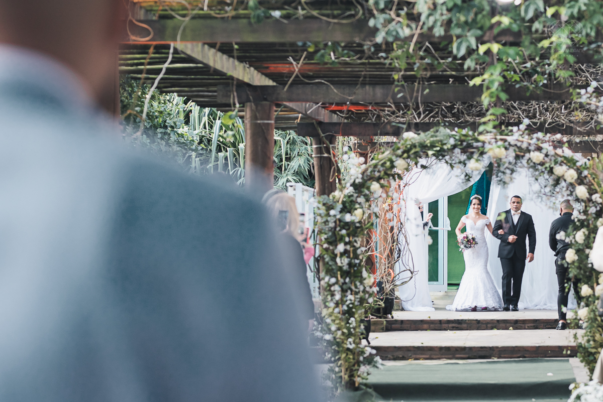 casamento de dia no por do Sol em Santos Sao Vicente no espaço Plataforma fotos emocionanete pela fotografa premiada internacionalmente Nayara Andrade fotos de inspiraçao