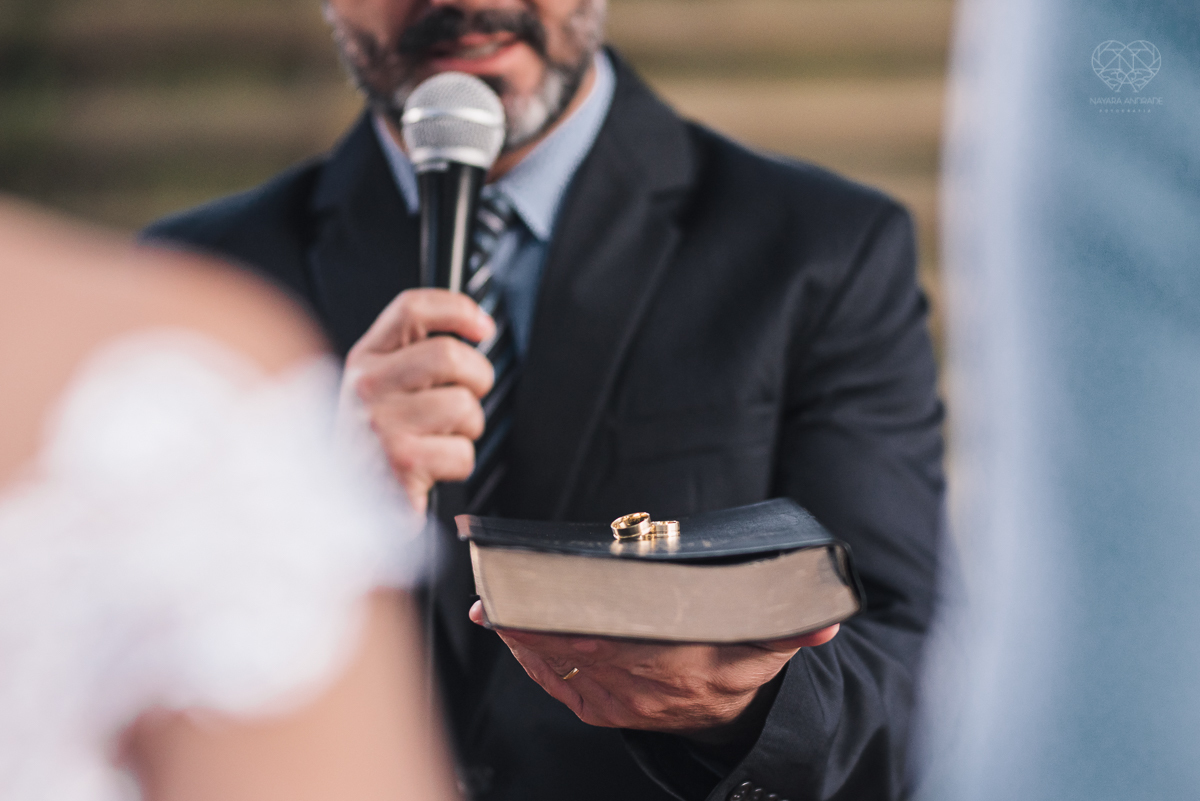 casamento de dia no por do Sol em Santos Sao Vicente no espaço Plataforma fotos emocionanete pela fotografa premiada internacionalmente Nayara Andrade fotos de inspiraçao