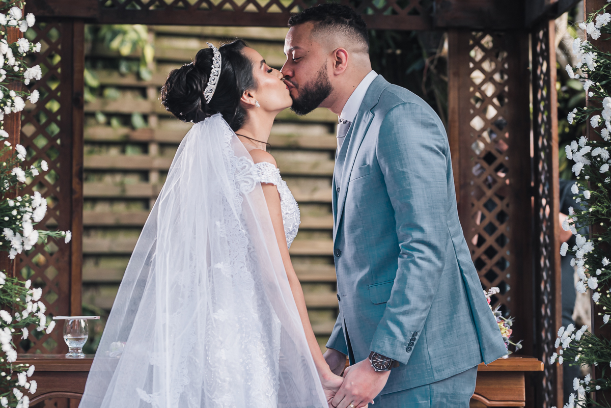 casamento de dia no por do Sol em Santos Sao Vicente no espaço Plataforma fotos emocionanete pela fotografa premiada internacionalmente Nayara Andrade fotos de inspiraçao