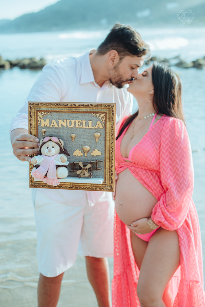 Ensaio gestante na praia do guaruja sao pedro iporgana e conchas no ltoral de sao paulo  gestante classica estilo moda fotos inspiradoras para gravidas criativas e com sentimento feitas pela fotografa premiada Nayara Andrade