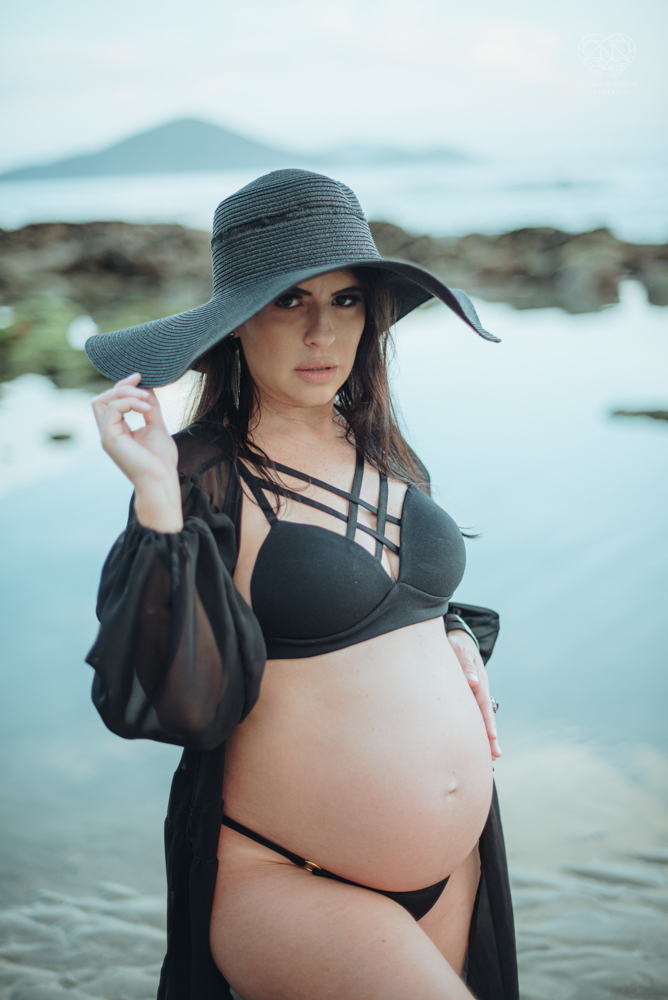 Ensaio gestante na praia do guaruja sao pedro iporgana e conchas no ltoral de sao paulo  gestante classica estilo moda fotos inspiradoras para gravidas criativas e com sentimento feitas pela fotografa premiada Nayara Andrade