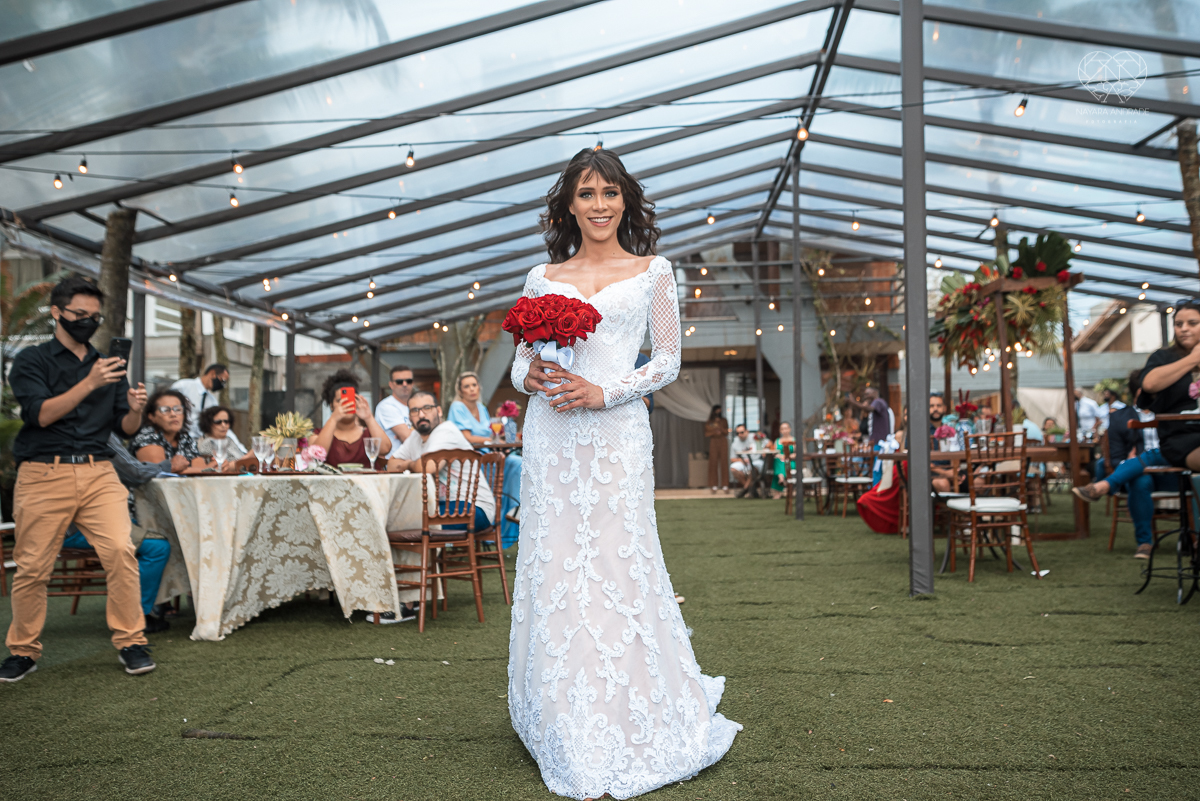 casa comigo evento na praia casa 80 e 120 do guaruja casar na praia fotos pela fotografa premiada internacionalmente nayara andrade decoração Lu pallaroni make up noiva praia