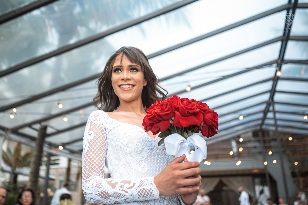 casa comigo evento na praia casa 80 e 120 do guaruja casar na praia fotos pela fotografa premiada internacionalmente nayara andrade decoração Lu pallaroni make up noiva praia