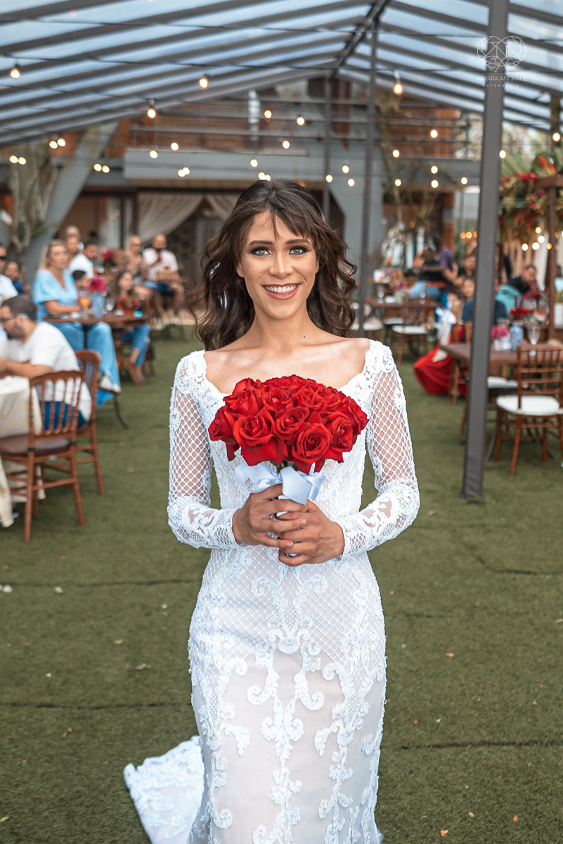 casa comigo evento na praia casa 80 e 120 do guaruja casar na praia fotos pela fotografa premiada internacionalmente nayara andrade decoração Lu pallaroni make up noiva praia