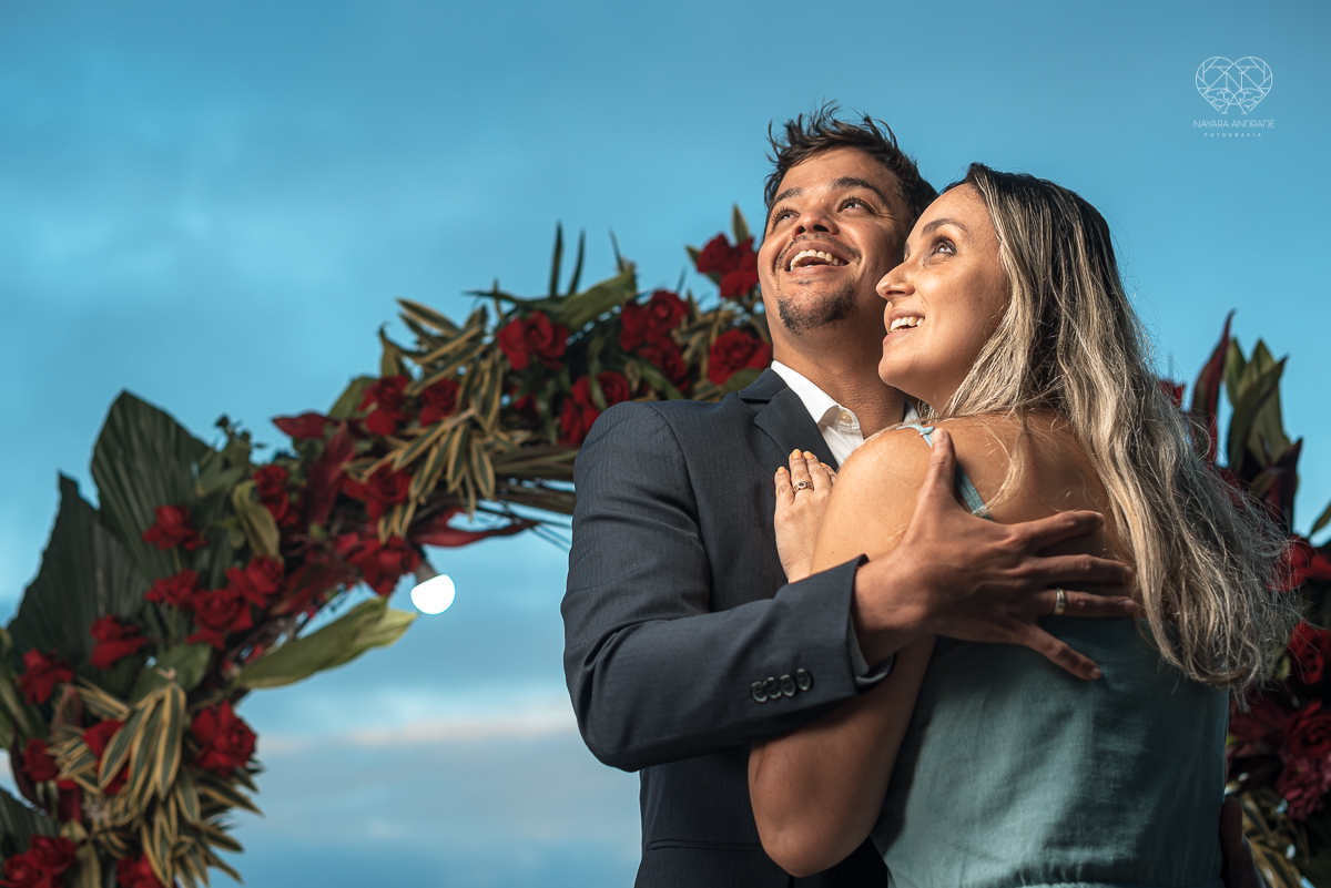 casa comigo evento na praia casa 80 e 120 do guaruja casar na praia fotos pela fotografa premiada internacionalmente nayara andrade decoração Lu pallaroni make up noiva praia