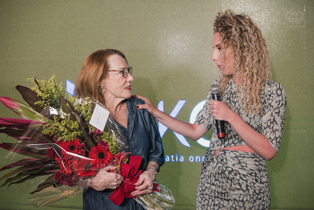 grande evento da doutora Katia Onofre coquetel de inauguraçao do seu novo projeto de harmonizaçao facial e valorizaçao da beleza da mulher. Fotografia pela fotografa premiada Nayara Andrade de Santos litoral de sao paulo. Grandes influencers participaram 