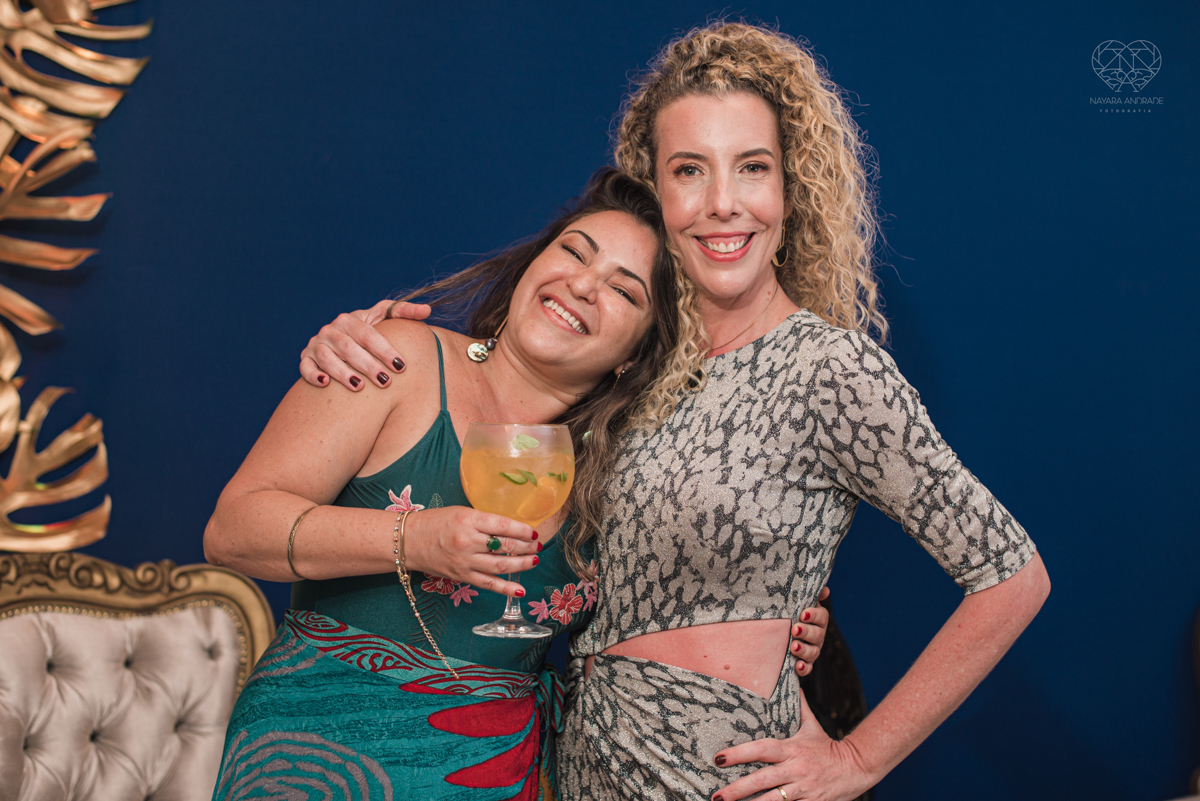 grande evento da doutora Katia Onofre coquetel de inauguraçao do seu novo projeto de harmonizaçao facial e valorizaçao da beleza da mulher. Fotografia pela fotografa premiada Nayara Andrade de Santos litoral de sao paulo. Grandes influencers participaram 