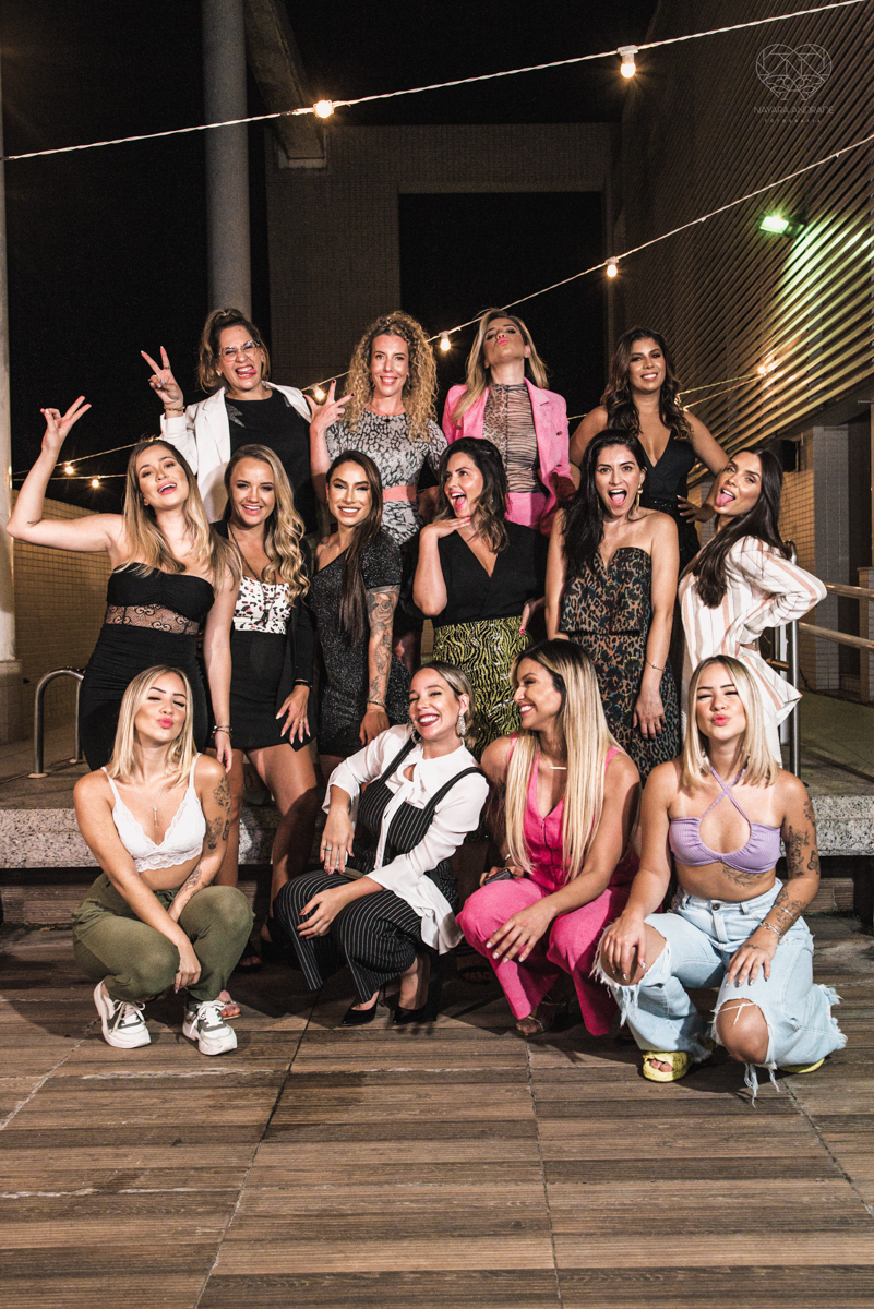 grande evento da doutora Katia Onofre coquetel de inauguraçao do seu novo projeto de harmonizaçao facial e valorizaçao da beleza da mulher. Fotografia pela fotografa premiada Nayara Andrade de Santos litoral de sao paulo. Grandes influencers participaram 