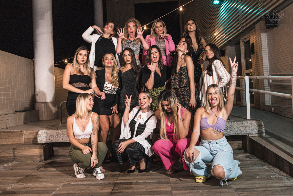 grande evento da doutora Katia Onofre coquetel de inauguraçao do seu novo projeto de harmonizaçao facial e valorizaçao da beleza da mulher. Fotografia pela fotografa premiada Nayara Andrade de Santos litoral de sao paulo. Grandes influencers participaram 