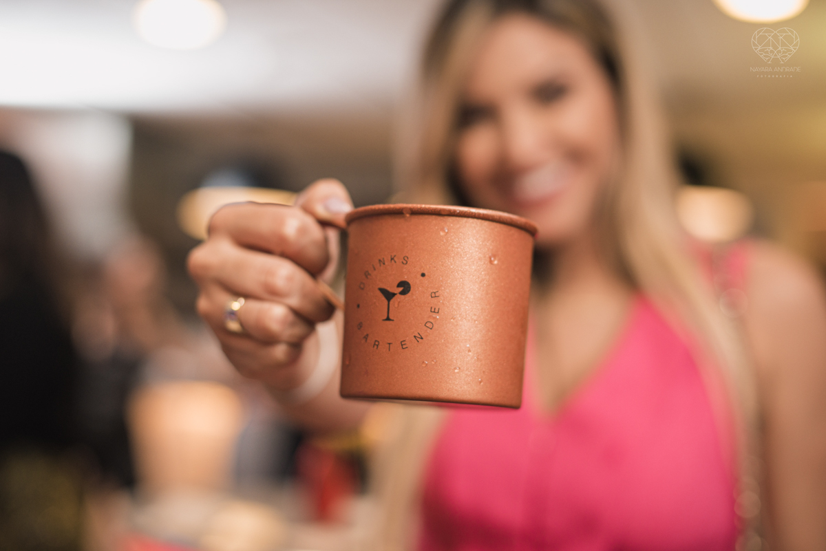 grande evento da doutora Katia Onofre coquetel de inauguraçao do seu novo projeto de harmonizaçao facial e valorizaçao da beleza da mulher. Fotografia pela fotografa premiada Nayara Andrade de Santos litoral de sao paulo. Grandes influencers participaram 