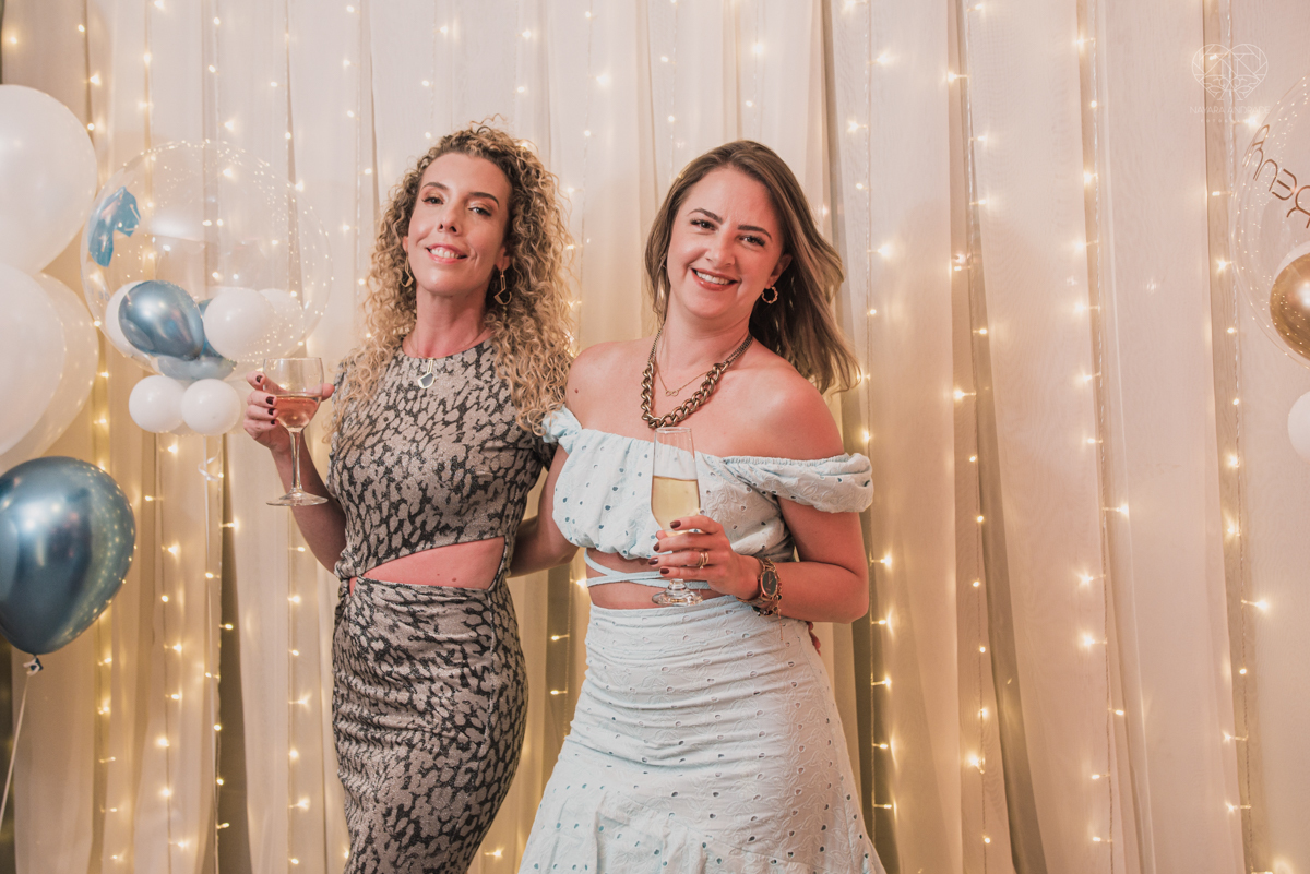 grande evento da doutora Katia Onofre coquetel de inauguraçao do seu novo projeto de harmonizaçao facial e valorizaçao da beleza da mulher. Fotografia pela fotografa premiada Nayara Andrade de Santos litoral de sao paulo. Grandes influencers participaram 