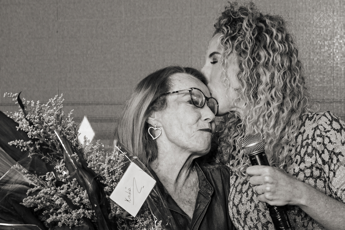 grande evento da doutora Katia Onofre coquetel de inauguraçao do seu novo projeto de harmonizaçao facial e valorizaçao da beleza da mulher. Fotografia pela fotografa premiada Nayara Andrade de Santos litoral de sao paulo. Grandes influencers participaram 