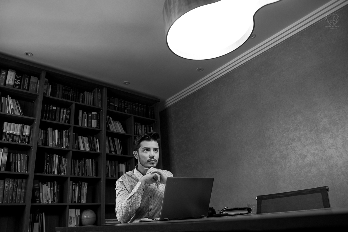 Fotografia de advogado e sua equipe branding book fotos e retratos profissional para empresarios e inspiraçao de retratos masculinos feitos pela fotografa premiada Nayara Andrade