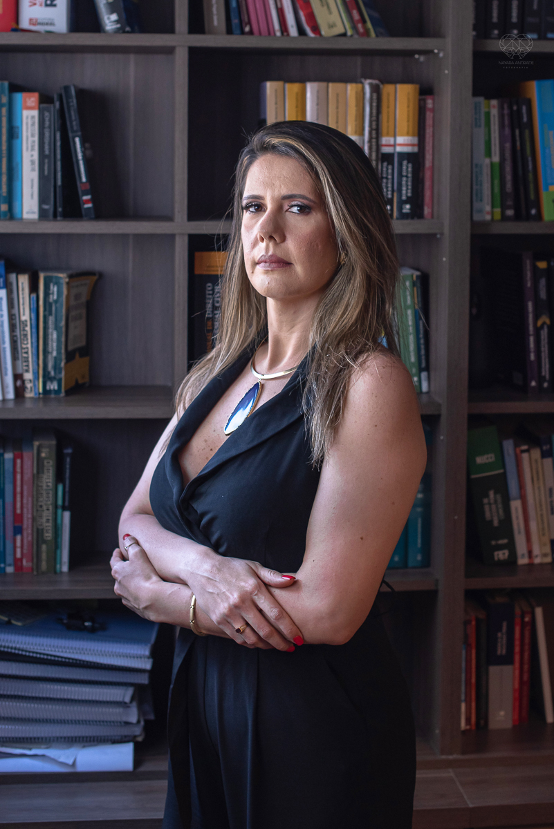 Fotografia de advogado e sua equipe branding book fotos e retratos profissional para empresarios e inspiraçao de retratos masculinos feitos pela fotografa premiada Nayara Andrade