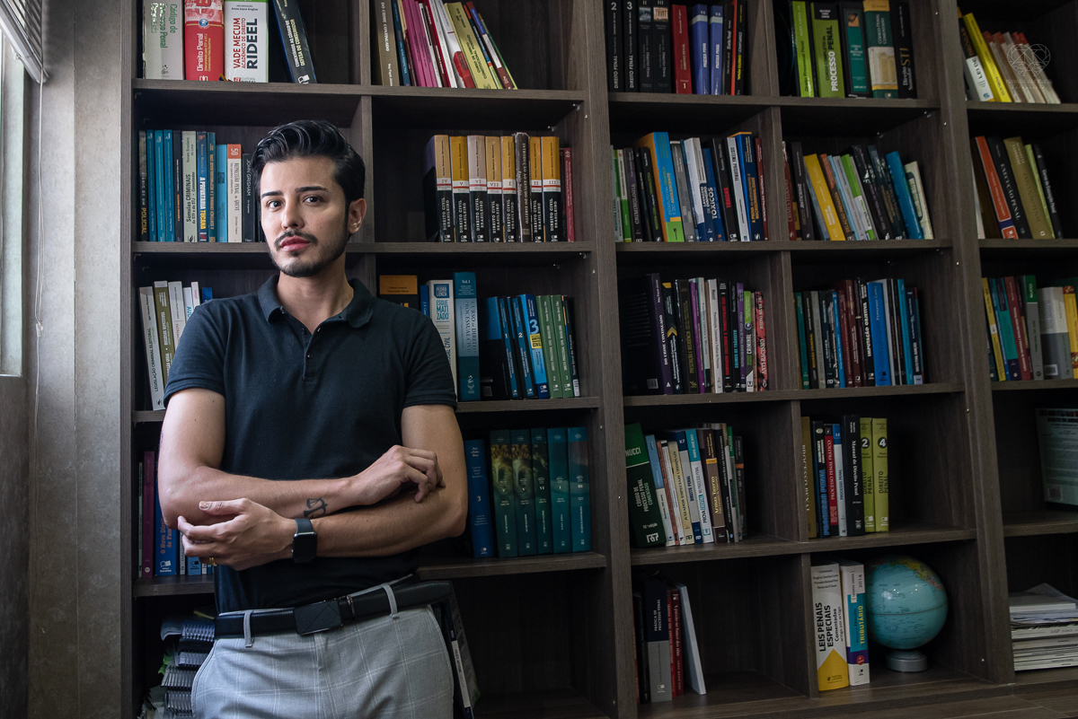 Fotografia de advogado e sua equipe branding book fotos e retratos profissional para empresarios e inspiraçao de retratos masculinos feitos pela fotografa premiada Nayara Andrade