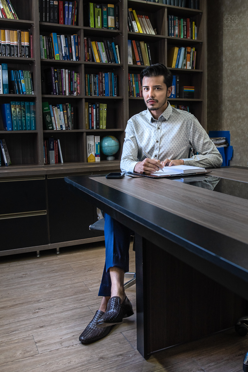 Fotografia de advogado e sua equipe branding book fotos e retratos profissional para empresarios e inspiraçao de retratos masculinos feitos pela fotografa premiada Nayara Andrade