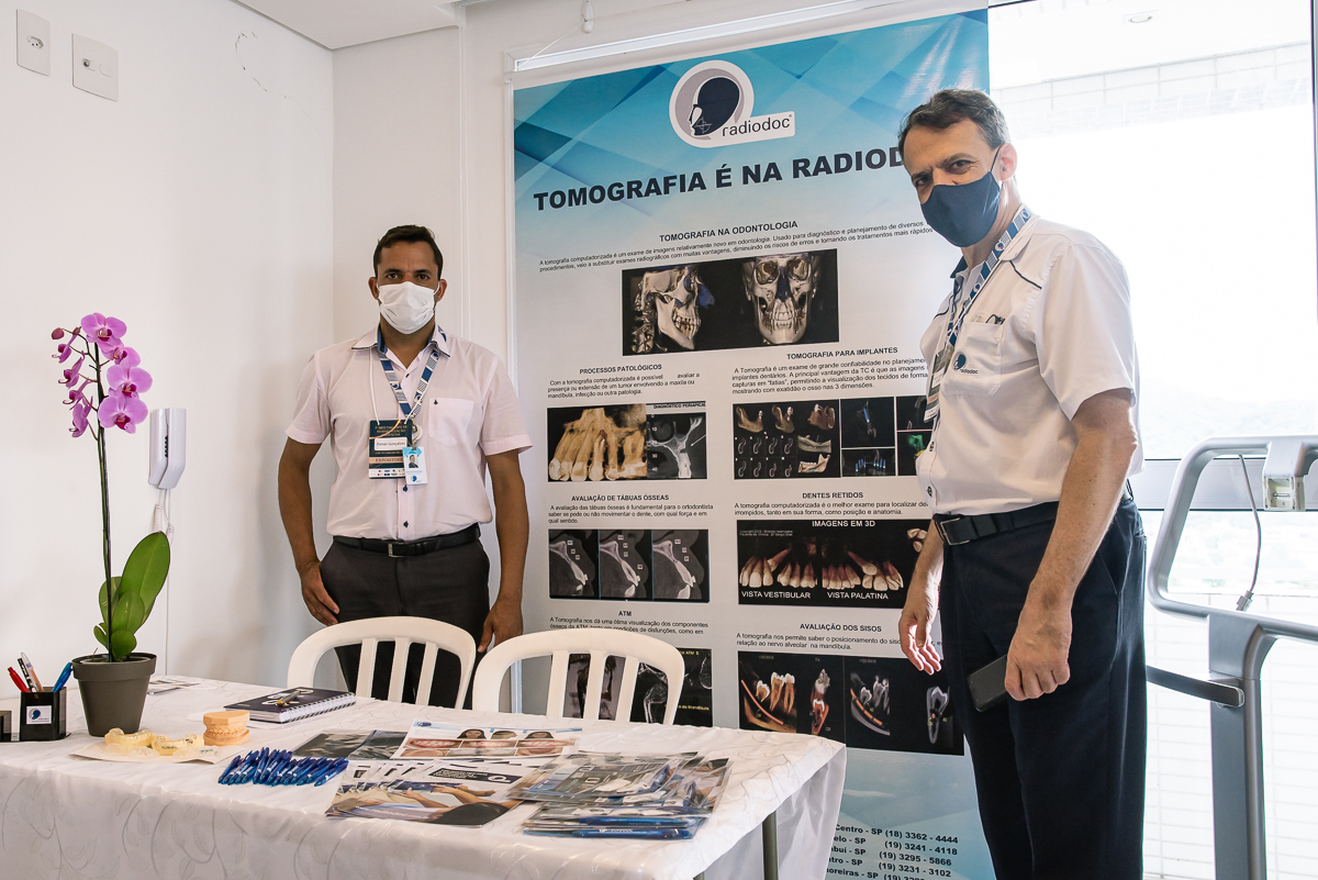 fotografia corporativa do congreço de odontologia sobre harmonizaçao orofacial fotografia nayara andrade em santos litoral de sao paulo congreço inova katia onofre 
