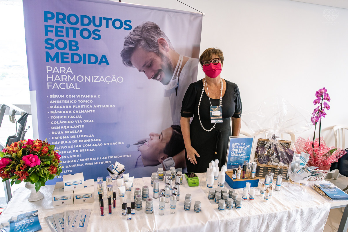 fotografia corporativa do congreço de odontologia sobre harmonizaçao orofacial fotografia nayara andrade em santos litoral de sao paulo congreço inova katia onofre 