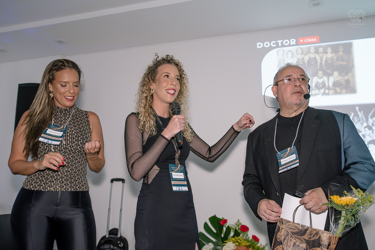 fotografia corporativa do congreço de odontologia sobre harmonizaçao orofacial fotografia nayara andrade em santos litoral de sao paulo congreço inova katia onofre 