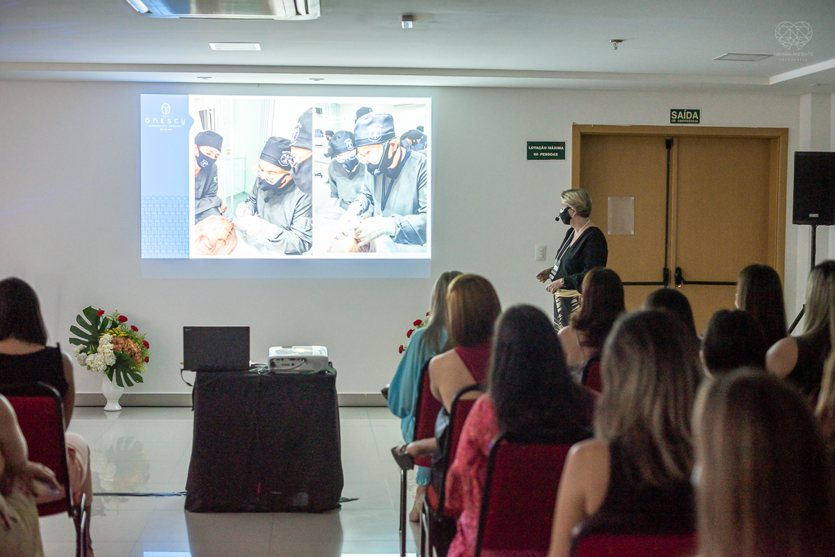 fotografia corporativa do congreço de odontologia sobre harmonizaçao orofacial fotografia nayara andrade em santos litoral de sao paulo congreço inova katia onofre 