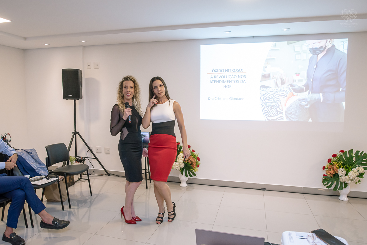 fotografia corporativa do congreço de odontologia sobre harmonizaçao orofacial fotografia nayara andrade em santos litoral de sao paulo congreço inova katia onofre 