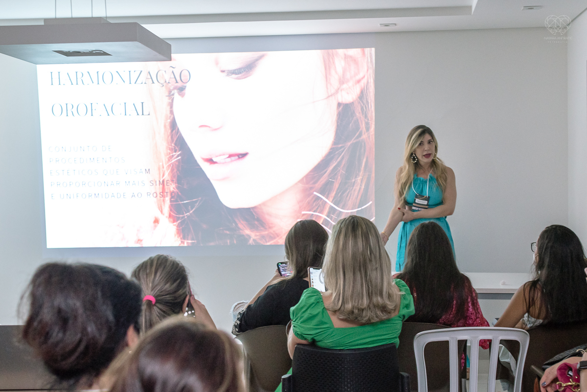 fotografia corporativa do congreço de odontologia sobre harmonizaçao orofacial fotografia nayara andrade em santos litoral de sao paulo congreço inova katia onofre 