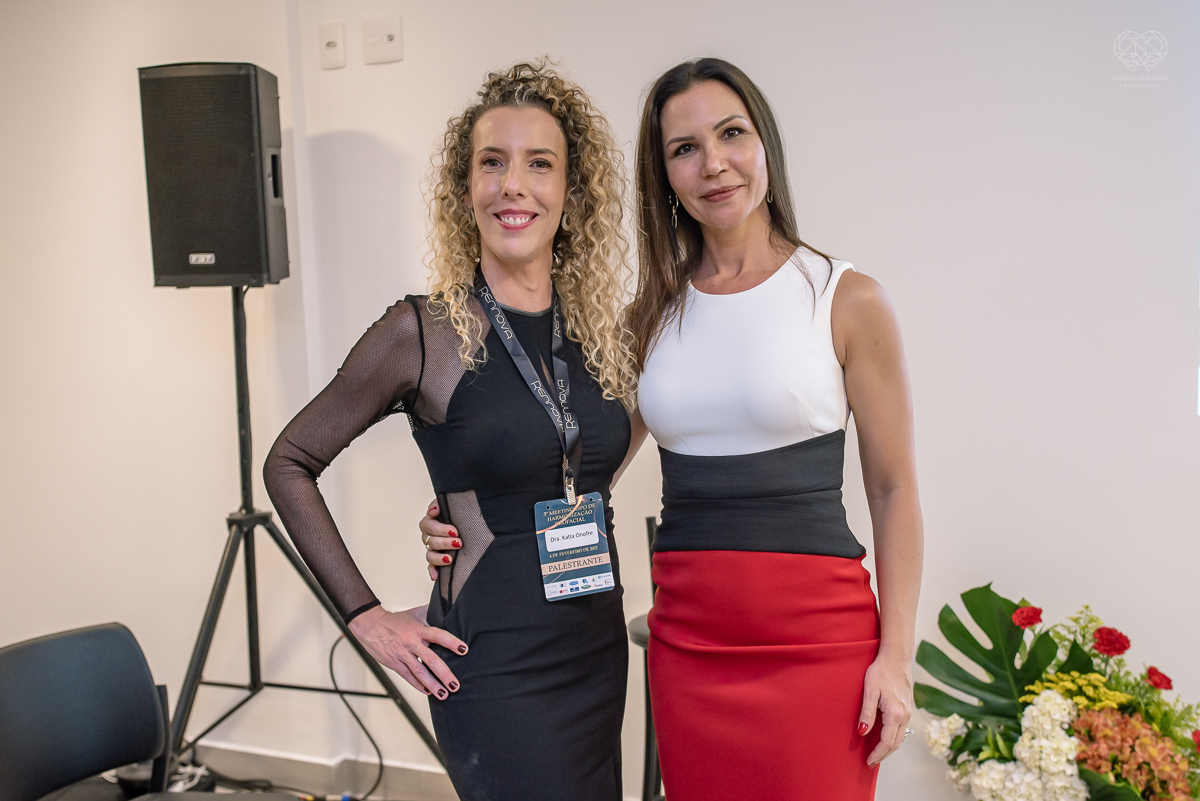 fotografia corporativa do congreço de odontologia sobre harmonizaçao orofacial fotografia nayara andrade em santos litoral de sao paulo congreço inova katia onofre 