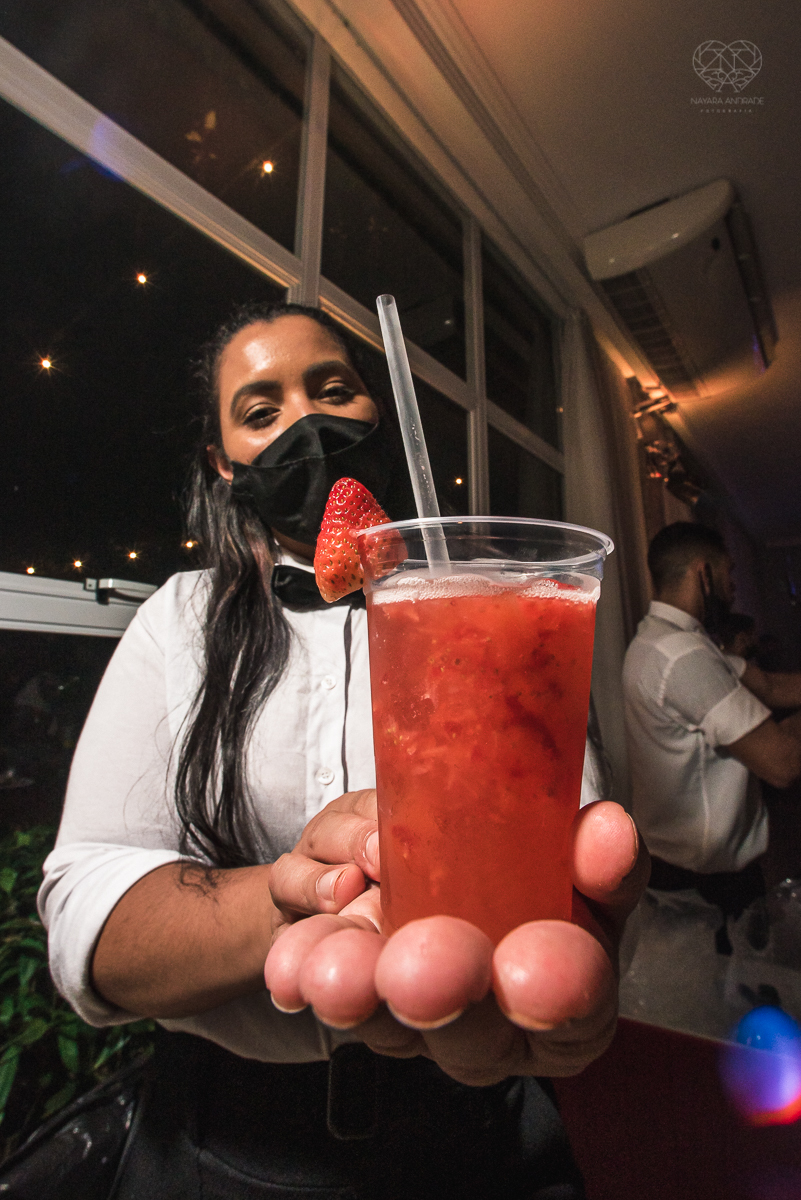 casamento  rustico e romantico de dia realizado no espaço plataforma na baixada santista, noivas com vestido romantico e fotografia pela fotografa premiada nayara andrade
