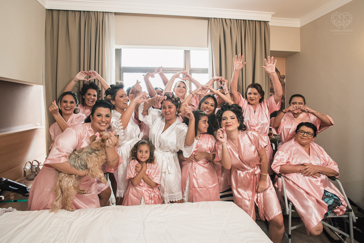 casamento  rustico e romantico de dia realizado no espaço plataforma na baixada santista, noivas com vestido romantico e fotografia pela fotografa premiada nayara andrade