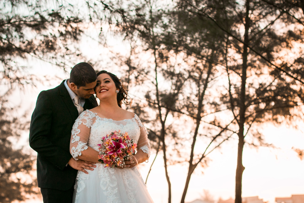 Trash the dress - Inspiração - vestido de noiva Melhor fotógrafo de Niterói Maricá Itaboraí