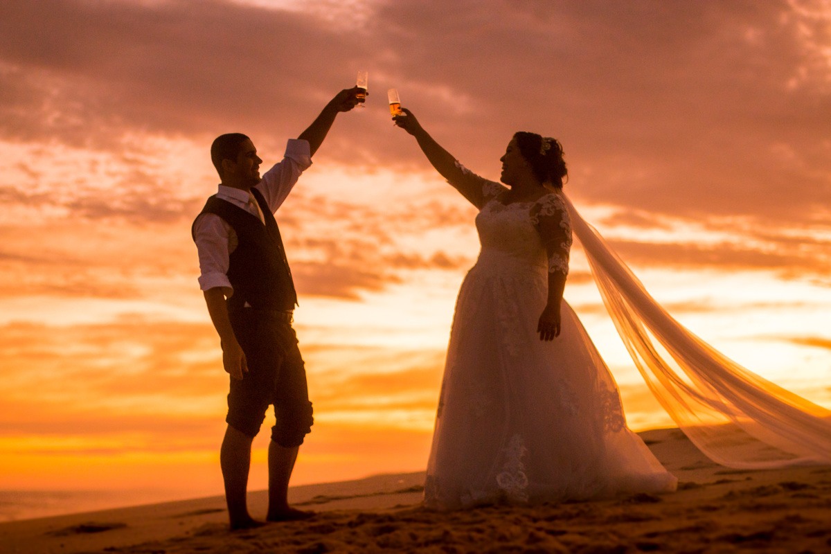 Trash the dress - Inspiração - vestido de noiva Melhor fotógrafo de Niterói Maricá Itaboraí