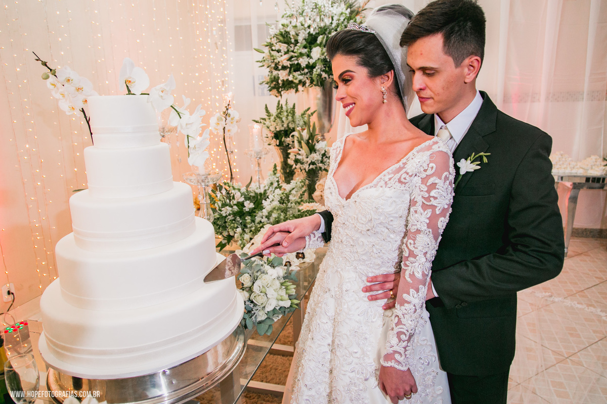 Ensaio dos noivos pós cerimônia  -  fotografia de casamento Itaboraí - RJ