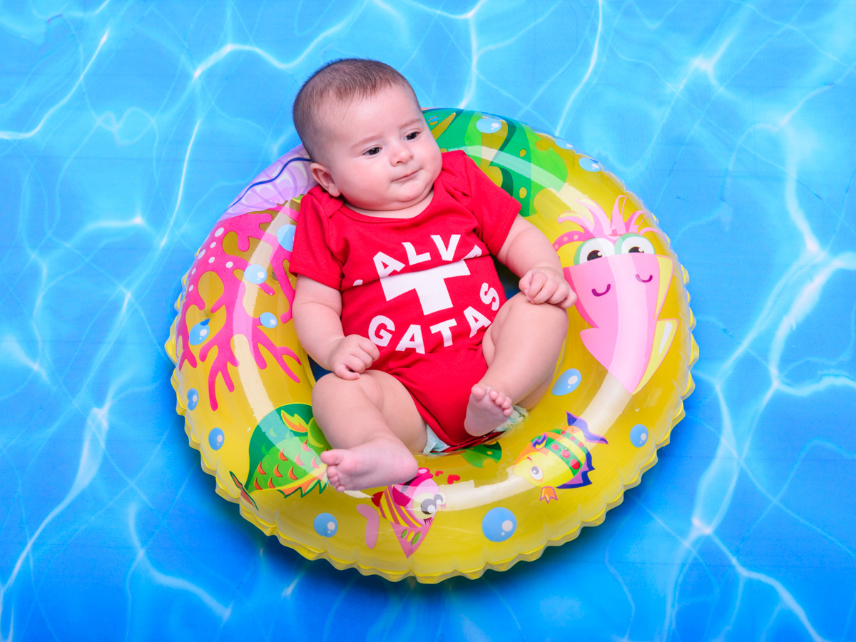 Sessão Verão, bóia, piscina, água, salva vidas, cruz vermelha, sol, bronzeado.