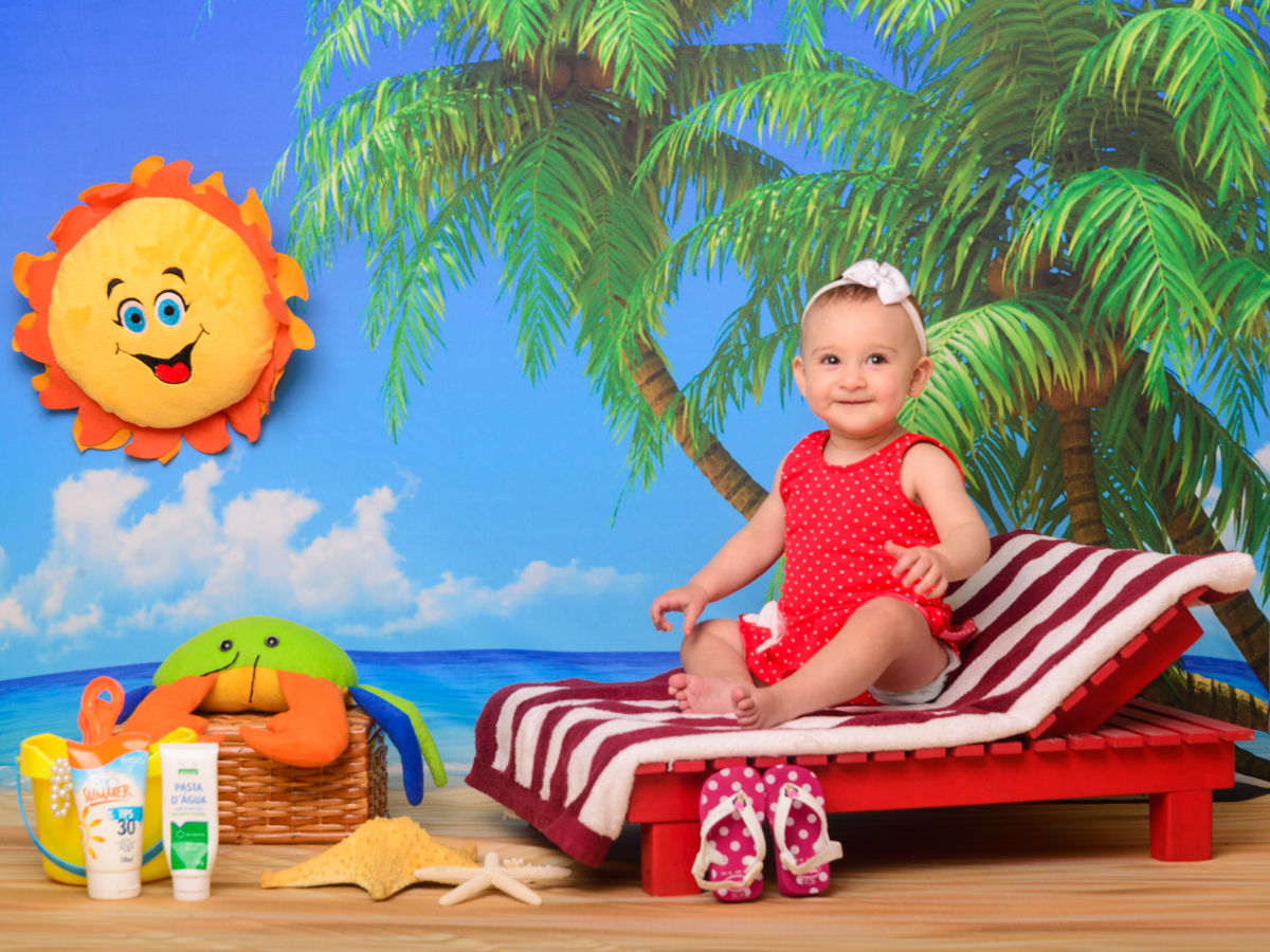 Sessão Verão, mar, água, banhista, carangueijo, coqueiro, sol, areia, balde de areia, o globo, protetor solar, chinelo.