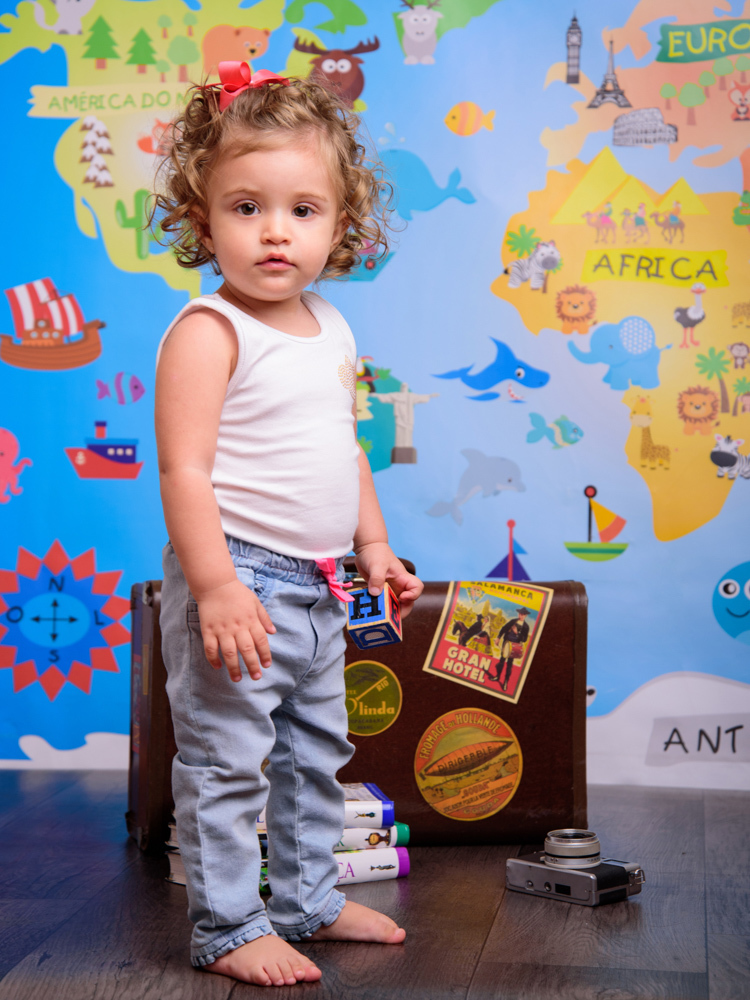 Sessão Volta ao Mundo, destinos, países, continentes, distância, mapa, oceano, mala, conhecimento.