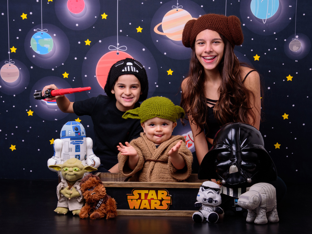 Sessão Aventura no Espaço, planetas, sistema solar, lua, alienígenas, heróis, estrelas, star wars.