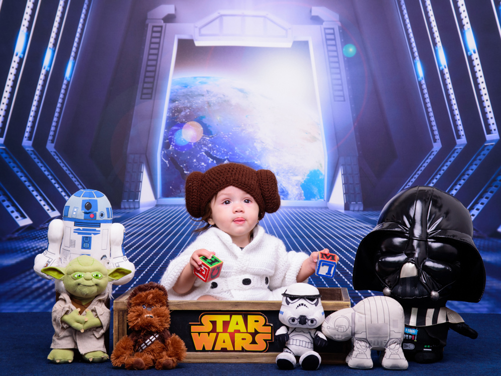 Sessão Aventura no Espaço, estrelas, espaço, aeronave, roupa espacial, brincadeira de criança, heróis, robô.