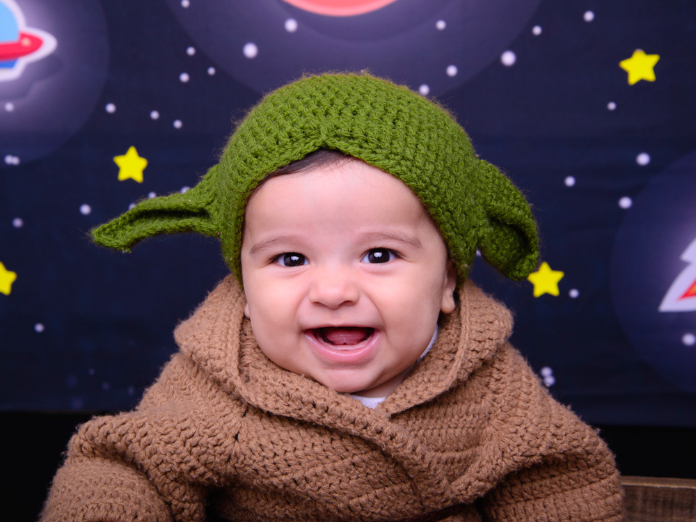 Sessão Aventura no Espaço, planetas, sistema solar, lua, estrelas, espaço, orelhas, bebê rindo.