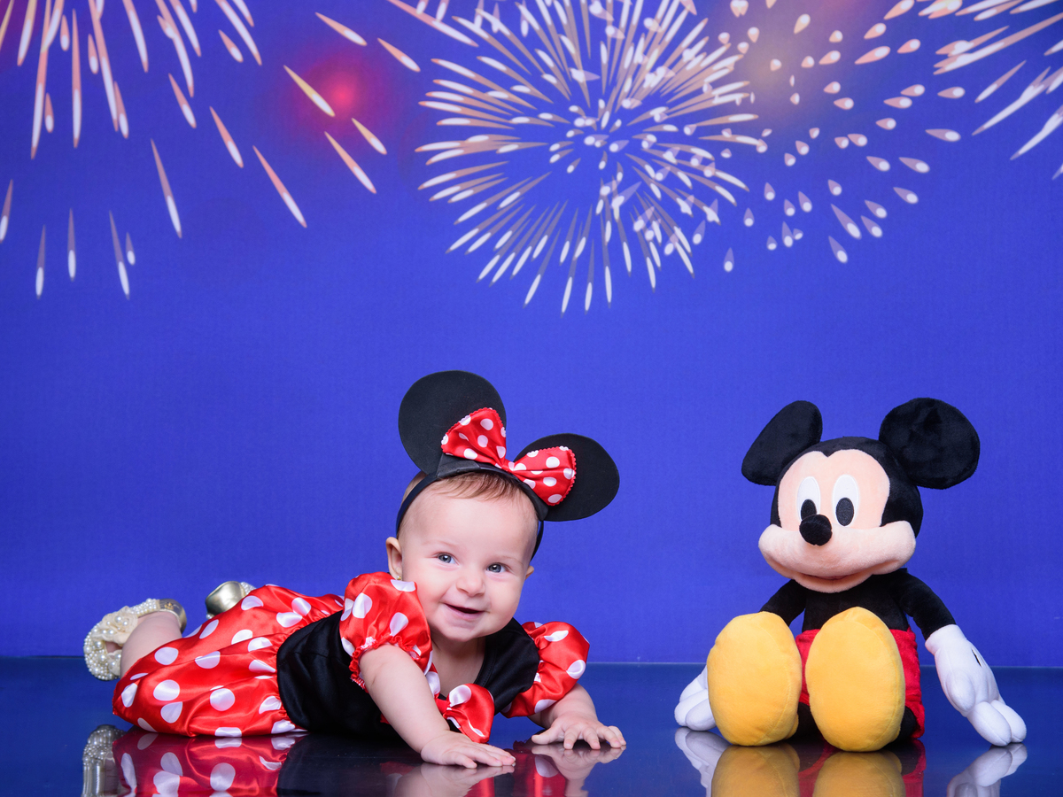 fantasia, castelo, disney, sessão infantil, sessão aniversário, inspiração foto infantil, minnie, mickey, fogos disney, fantasia de minnie, foto de bebê